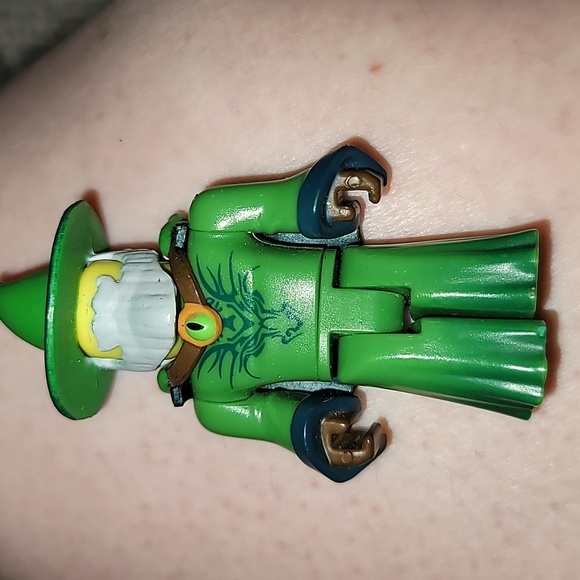 Roblox Emerald Dragon Master Action Figure Toy Jazwares - Picture 1 of 5